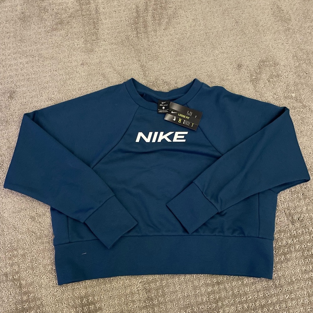 oversized blue nike sweatshirt